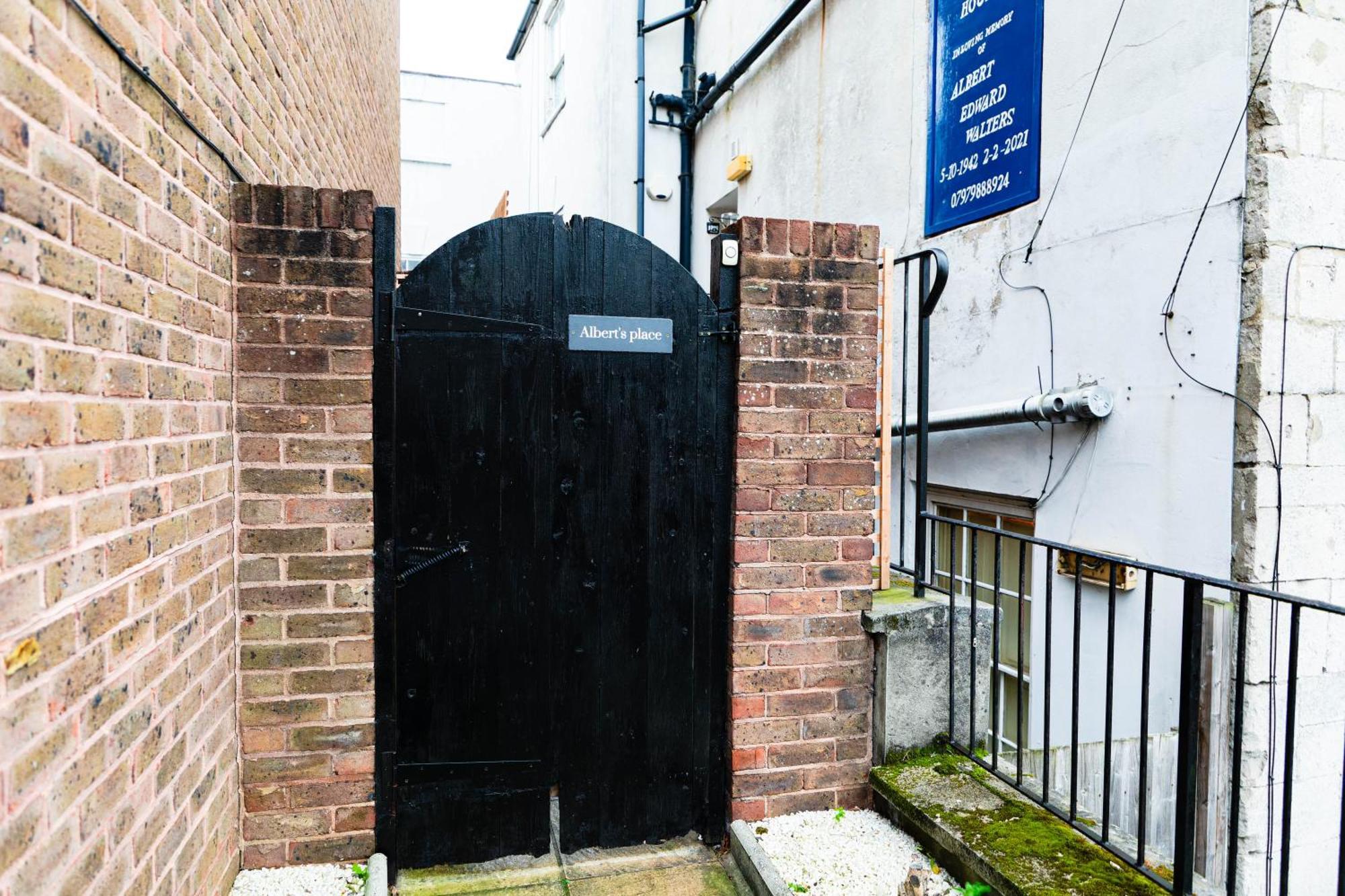 Albert'S Place Weymouth Exterior foto